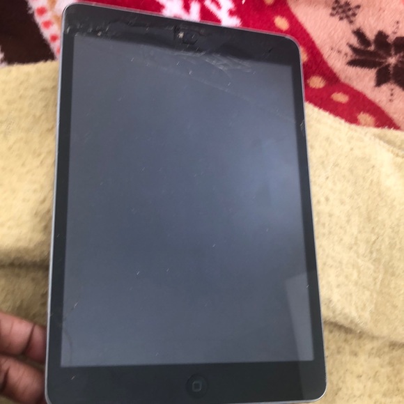 iPad mini First generation!! offers WELCOME!! 📲📱 - Picture 3 of 4